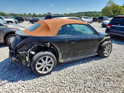 Trzecie zdjęcie samochodu z tyłu: 2019 VOLKSWAGEN BEETLE S VIN:3VW5DAAT9KM503337 - miniatura