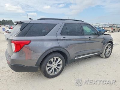 Trzecie zdjęcie samochodu z tyłu: 2021 FORD EXPLORER XLT VIN:1FMSK7DH3MGA71343 - miniatura