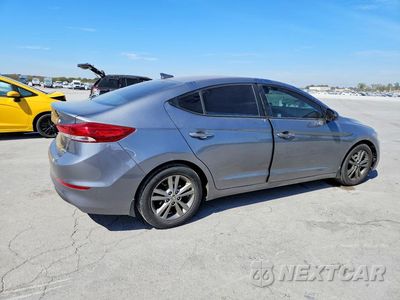 Trzecie zdjęcie samochodu z tyłu: 2018 HYUNDAI ELANTRA SEL VIN:5NPD84LF4JH246099 - miniatura