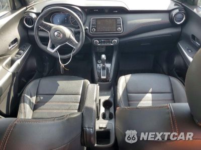 Zdjęcie 8 z 12 samochodu: 2020 NISSAN KICKS SR VIN:3N1CP5DV7LL521397 - miniatura