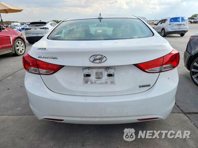 Zdjęcie 6 z 13 samochodu: 2013 HYUNDAI ELANTRA LIMITED VIN:5NPDH4AE4DH439402 - miniatura