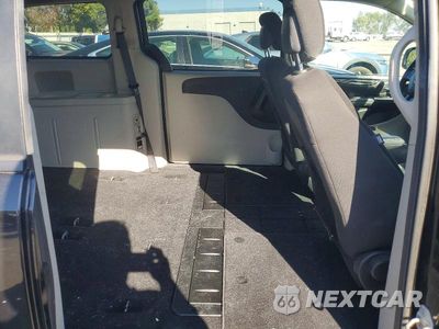 Zdjęcie 11 z 13 samochodu: 2019 DODGE GRAND CARAVAN SE VIN:2C4RDGBG2KR729642 - miniatura