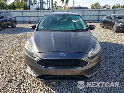 Piąte zdjęcie samochodu w środku: 2017 FORD FOCUS SEL VIN:1FADP3M20HL253684 - miniatura