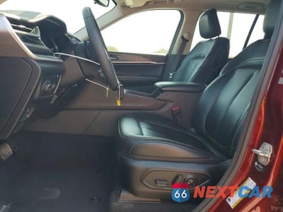 Zdjęcie 7 z 13 samochodu: 2024 JEEP GRAND CHEROKEE LIMITED 4XE VIN:1C4RJYB60R8958350 - miniatura