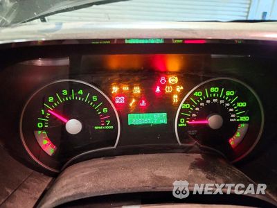 Zdjęcie 9 z 13 samochodu: 2008 FORD EXPLORER XLT VIN:1FMEU73E38UA53916 - miniatura