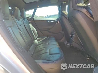 Zdjęcie 10 z 12 samochodu: 2016 TESLA MODEL S VIN:5YJSA1E22GF125308 - miniatura