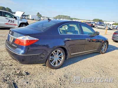 Trzecie zdjęcie samochodu z tyłu: 2010 HYUNDAI GENESIS 4.6L VIN:KMHGC4DF5AU105621 - miniatura