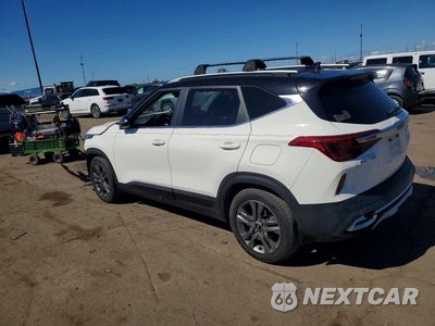 Drugie zdjęcie samochodu z przodu: 2023 KIA SELTOS S VIN:KNDEU2AA1P7392078 - miniatura