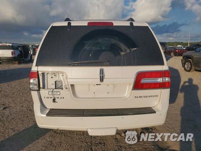 Zdjęcie 6 z 13 samochodu: 2011 LINCOLN NAVIGATOR VIN:5LMJJ2H50BEJ09540 - miniatura