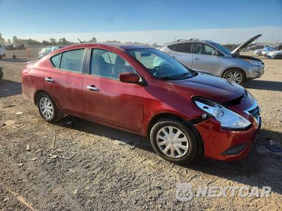 Czwarte zdjęcie samochodu z boku: 2018 NISSAN VERSA SV VIN:3N1CN7AP0JL844601 - miniatura