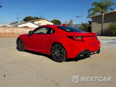 Trzecie zdjęcie samochodu z tyłu: 2024 TOYOTA GR86 BASE VIN:JF1ZNBB19R8754562 - miniatura