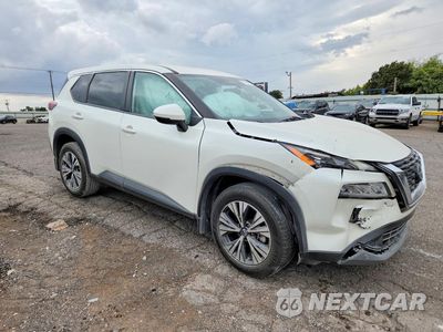 Czwarte zdjęcie samochodu z boku: 2022 NISSAN ROGUE SV VIN:5N1BT3BA5NC676582 - miniatura