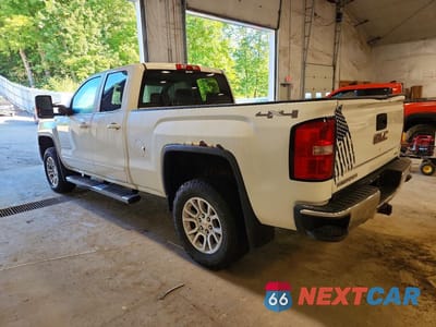 Drugie zdjęcie samochodu z przodu: 2015 GMC SIERRA K1500 SLE VIN:1GTV2UEC6FZ213114 - miniatura