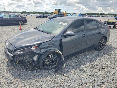 2023 KIA FORTE LXS 3KPF24AD2PE601084 - główne zdjęcie licytacji z USA - miniatura