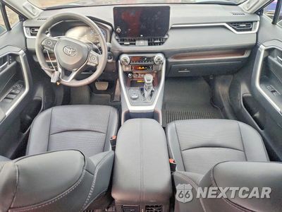 Zdjęcie 8 z 13 samochodu: 2025 TOYOTA RAV4 LIMITED VIN:4T3D6RFV3SU185862 - miniatura