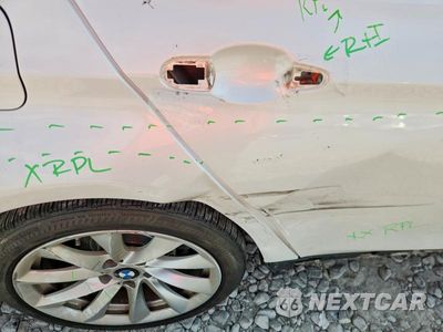 Zdjęcie 10 z 13 samochodu: 2017 BMW 320 I VIN:WBA8E1G59HNU14689 - miniatura