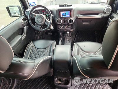 Zdjęcie 8 z 13 samochodu: 2015 JEEP WRANGLER UNLIMITED SAHARA VIN:1C4BJWEG9FL648605 - miniatura