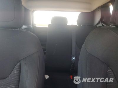 Zdjęcie 10 z 14 samochodu: 2016 JEEP RENEGADE LATITUDE VIN:ZACCJBBT8GPE37472 - miniatura