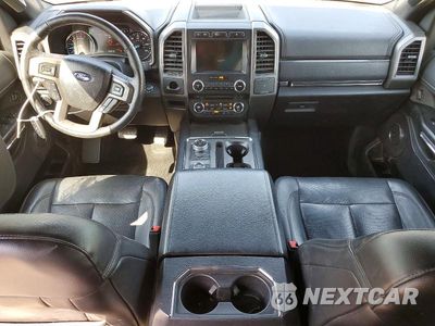 Zdjęcie 8 z 13 samochodu: 2018 FORD EXPEDITION MAX XLT VIN:1FMJK1JT9JEA19546 - miniatura