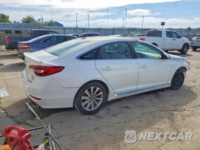 Trzecie zdjęcie samochodu z tyłu: 2015 HYUNDAI SONATA SPORT VIN:5NPE34AF8FH122382 - miniatura