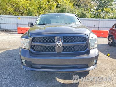 Piąte zdjęcie samochodu w środku: 2018 RAM 1500 ST VIN:1C6RR7FT1JS138201 - miniatura