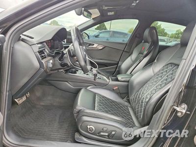 Zdjęcie 7 z 13 samochodu: 2019 AUDI S4 PRESTIGE VIN:WAUC4AF46KA091108 - miniatura
