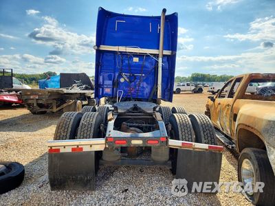 Zdjęcie 6 z 14 samochodu: 2016 VOLVO VNL SEMI TRUCK VIN:4V4NC9EH9GN929363 - miniatura