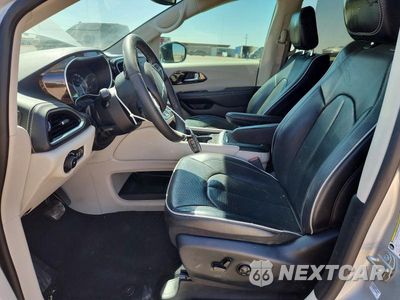 Zdjęcie 7 z 14 samochodu: 2024 CHRYSLER PACIFICA LIMITED VIN:2C4RC1GG6RR124204 - miniatura