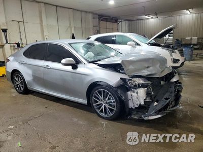 Czwarte zdjęcie samochodu z boku: 2023 TOYOTA CAMRY XLE VIN:4T1F31AK2PU618037 - miniatura
