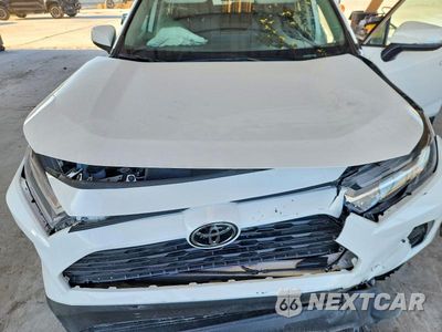 Zdjęcie 11 z 12 samochodu: 2024 TOYOTA RAV4 XLE VIN:2T3W1RFV8RW354064 - miniatura