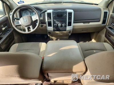 Zdjęcie 8 z 12 samochodu: 2009 DODGE RAM 1500 VIN:1D3HB13P39S772397 - miniatura