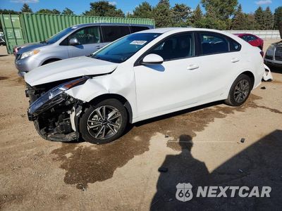 2024 KIA FORTE LXS 3KPF24AD3RE782876 - główne zdjęcie licytacji z USA - miniatura