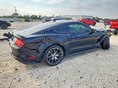 Trzecie zdjęcie samochodu z tyłu: 2020 FORD MUSTANG VIN:1FA6P8TD7L5150140 - miniatura