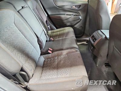 Zdjęcie 11 z 14 samochodu: 2022 CHEVROLET EQUINOX LT VIN:3GNAXUEVXNL167351 - miniatura