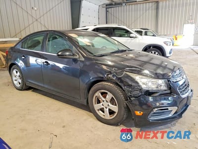 Czwarte zdjęcie samochodu z boku: 2015 CHEVROLET CRUZE LT VIN:1G1PC5SB3F7269121 - miniatura