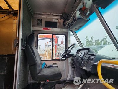 Zdjęcie 6 z 11 samochodu: 2007 FREIGHTLINER MT45G CHASSIS DELIVERY TRUCK VIN:4UZAANBW27CY44609 - miniatura
