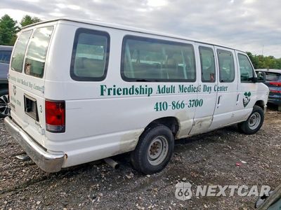Trzecie zdjęcie samochodu z tyłu: 2013 FORD ECONOLINE E350 SUPER DUTY WAGON VIN:1FBSS3BLXDDA43128 - miniatura