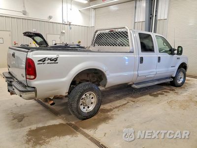 Trzecie zdjęcie samochodu z tyłu: 2001 FORD F350 SRW SUPER DUTY VIN:1FTSW31F31EC64250 - miniatura