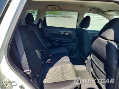 Zdjęcie 11 z 13 samochodu: 2018 NISSAN ROGUE S VIN:5N1AT2MT9JC708304 - miniatura