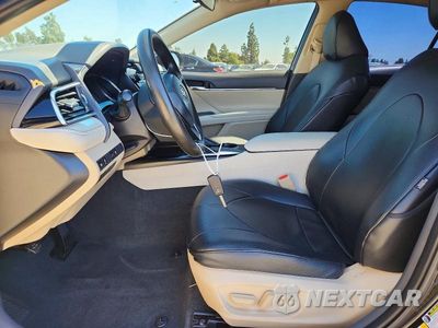 Zdjęcie 7 z 12 samochodu: 2018 TOYOTA CAMRY LE VIN:4T1B11HK0JU107864 - miniatura