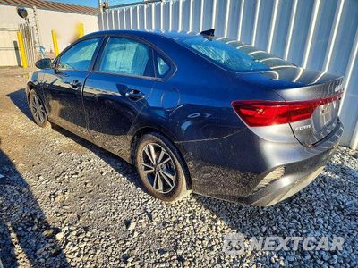 Drugie zdjęcie samochodu z przodu: 2024 KIA FORTE LXS VIN:3KPF24AD9RE795454 - miniatura