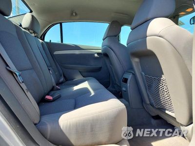 Zdjęcie 10 z 12 samochodu: 2012 CHEVROLET MALIBU LS VIN:1G1ZB5E07CF231768 - miniatura