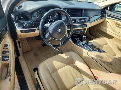 Zdjęcie 8 z 12 samochodu: 2015 BMW 528 XI VIN:WBA5A7C53FD625798 - miniatura