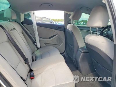 Zdjęcie 10 z 13 samochodu: 2015 KIA OPTIMA LX VIN:KNAGM4A75F5649758 - miniatura