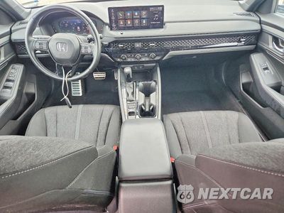 Zdjęcie 8 z 12 samochodu: 2024 HONDA ACCORD HYBRID SPORT VIN:1HGCY2F51RA062214 - miniatura