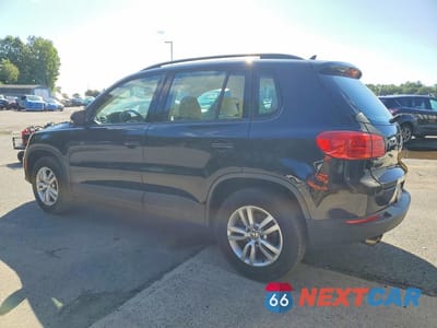 Drugie zdjęcie samochodu z przodu: 2017 VOLKSWAGEN TIGUAN S VIN:WVGBV7AXXHK000324 - miniatura