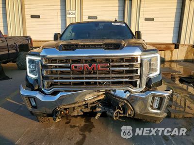Piąte zdjęcie samochodu w środku: 2021 GMC SIERRA K2500 SLT VIN:1GT49NEY0MF304614 - miniatura