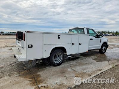Trzecie zdjęcie samochodu z tyłu: 2018 FORD F350 SUPER DUTY VIN:1FDRF3GT5JEC20077 - miniatura