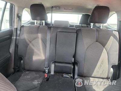 Zdjęcie 10 z 13 samochodu: 2023 TOYOTA HIGHLANDER LE VIN:5TDKDRAHXPS036131 - miniatura
