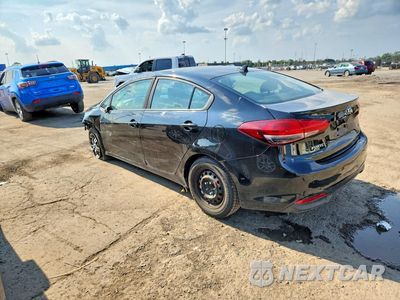 Drugie zdjęcie samochodu z przodu: 2018 KIA FORTE LX VIN:3KPFK4A71JE231621 - miniatura